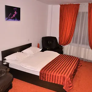 Thomas Hotel